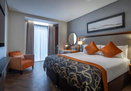 Clayton Hotel room